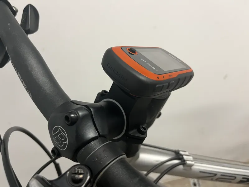 Garmin eTrex handlebar mount