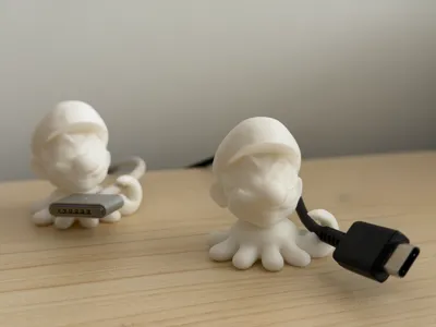 Octopus Super Mario cable holder