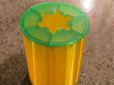 6 Compartment Container With Lids