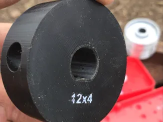 Seeding feeder