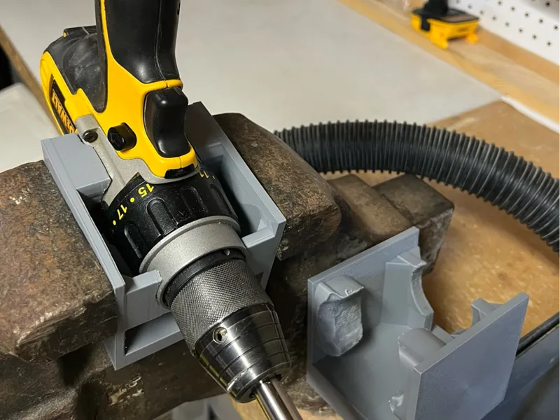 Dewalt DCD999 Drill-Vise Adapter Clamp