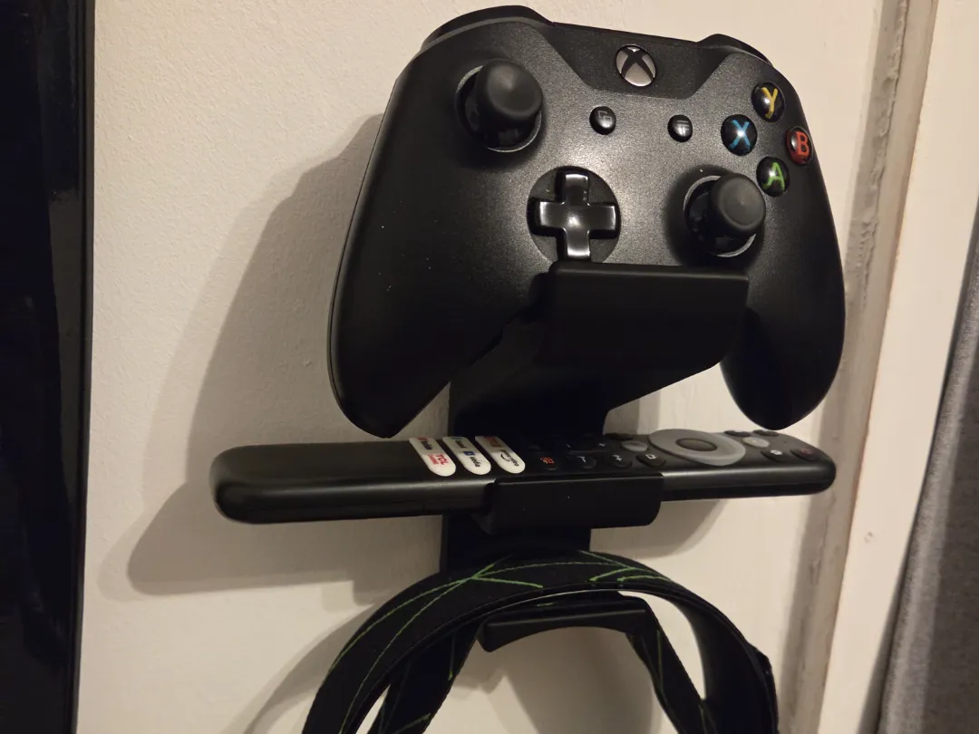 Xbox Controller / Headset / TV Remote Wall Hanger - Free 3D Print Model ...