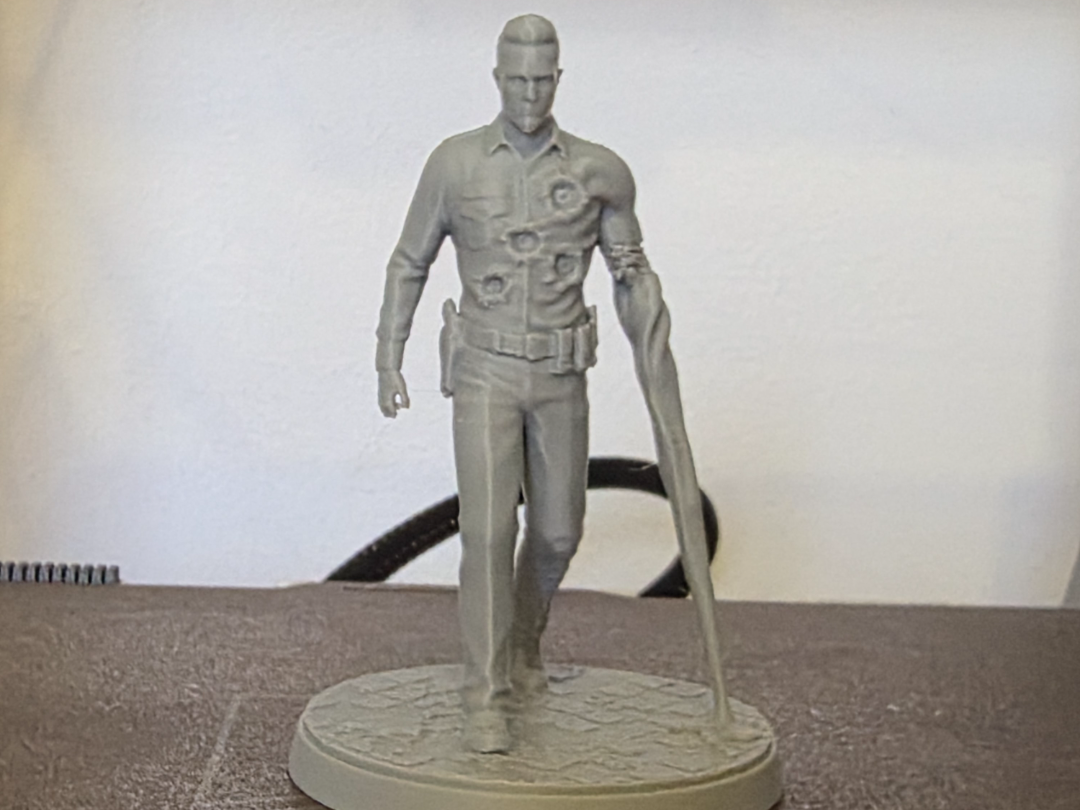 T-1000 Liquid Metal Assassin - Terminator 2 Statue