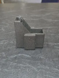 Magazine belt clip
