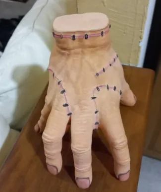 Wednesday Hand- Mano di Mercoledì Haddams