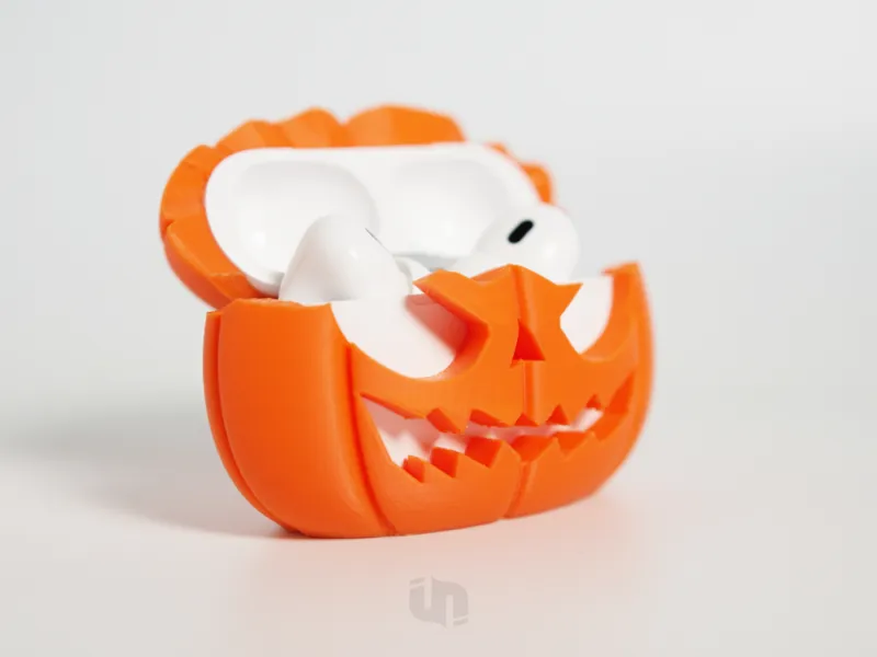 Halloween pumpkin airpods case