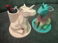 Porte-crayons licorne low poly — photo 4