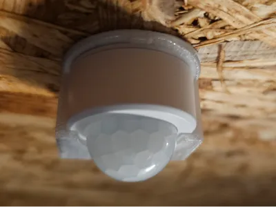 Holder sensor