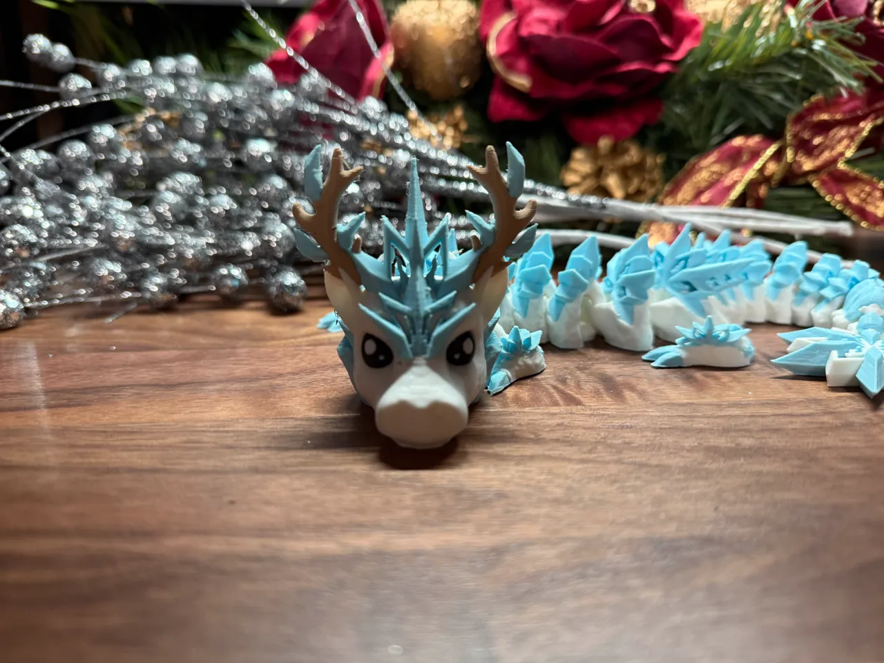 Articulated Snowflake Dragon - By Vixvvo3D view 2