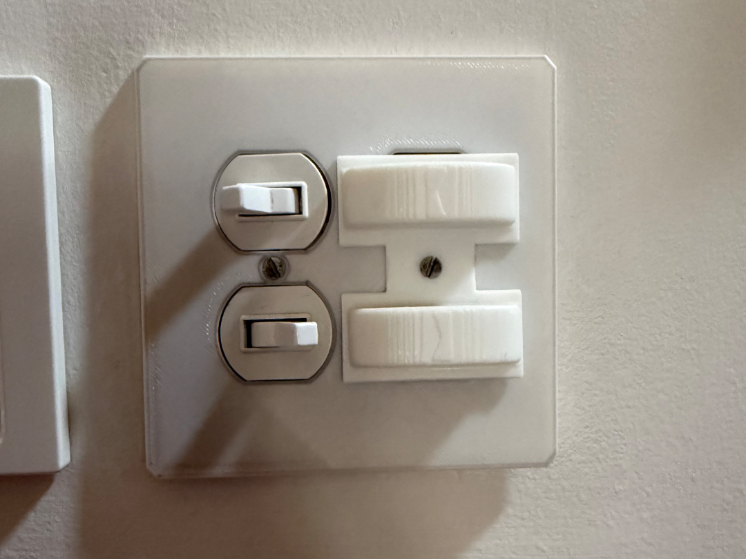 Horizontal double light switch cover