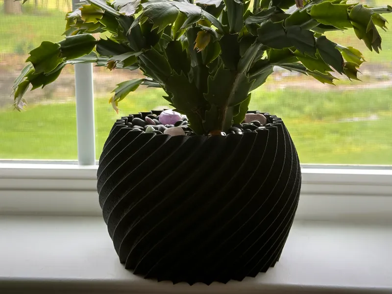 Spiral Grooved Plant Pot