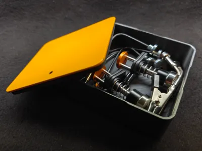 Magnetic Helping Hands Case (100x100mm baseplate)