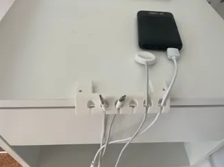 Minimal Cable Holder Desk (kein Verrutschen)