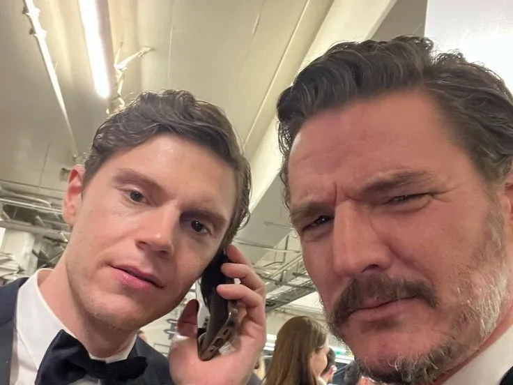 pedro pascal,evan peters
