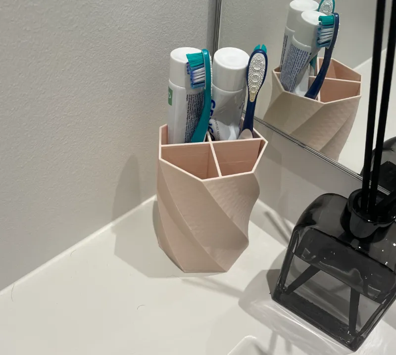 bathroom toothbrush divider