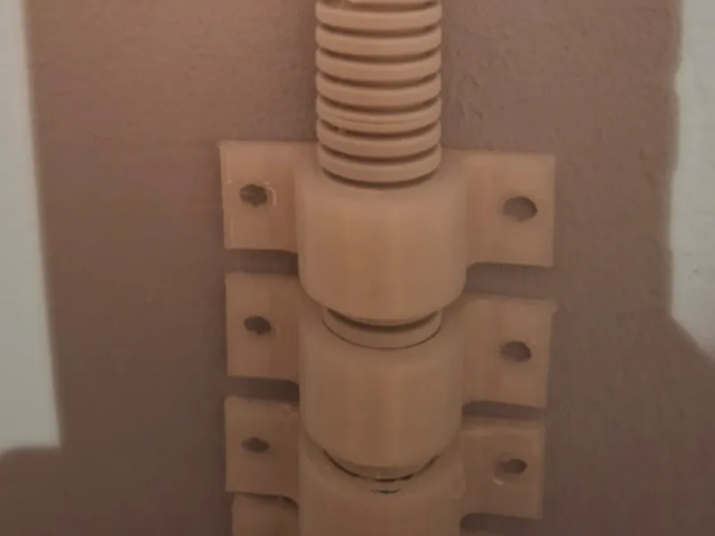 EN16-Rohrhalter
