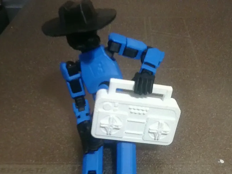Boombox For Dummy 13 (open hand needed)