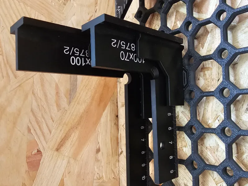 support multiboard pour équerre de menuisier