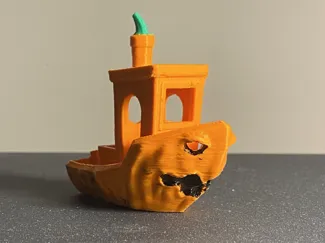 Pumpkin Benchy 