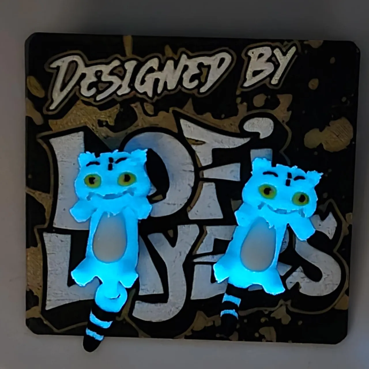 Derpy Tiger Jumper Earrings view 3