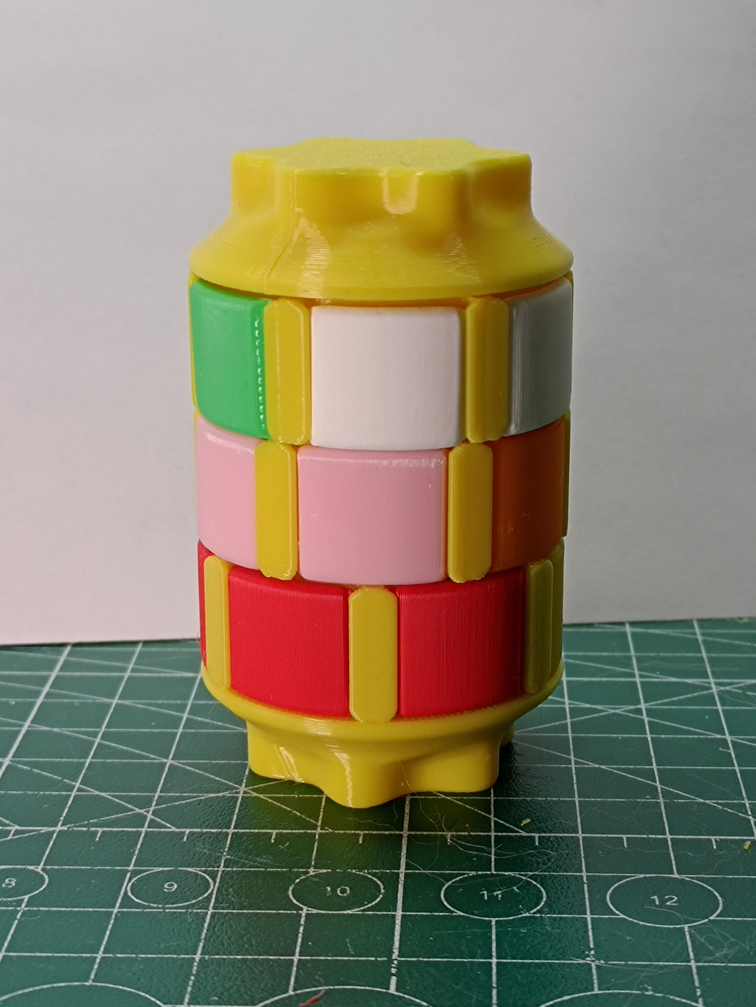Miniatura 2 do modelo 3D 益智魔柱