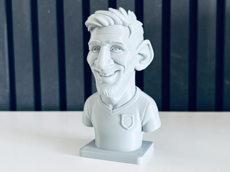 Lionel Messi - Bust Sculpture