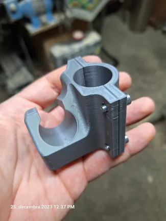 Shower head holder