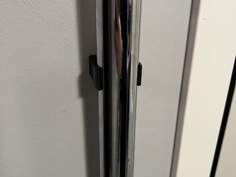 Vacuum Pipe Holder