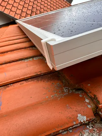Solar-Module Water drain