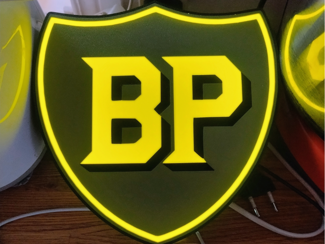 British Petroleum BP Classic Ljuslåda 3D model