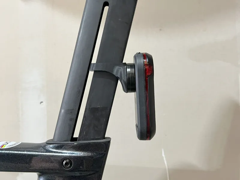 Garmin Varia radar mount - FELT AR Aero Seat Tube