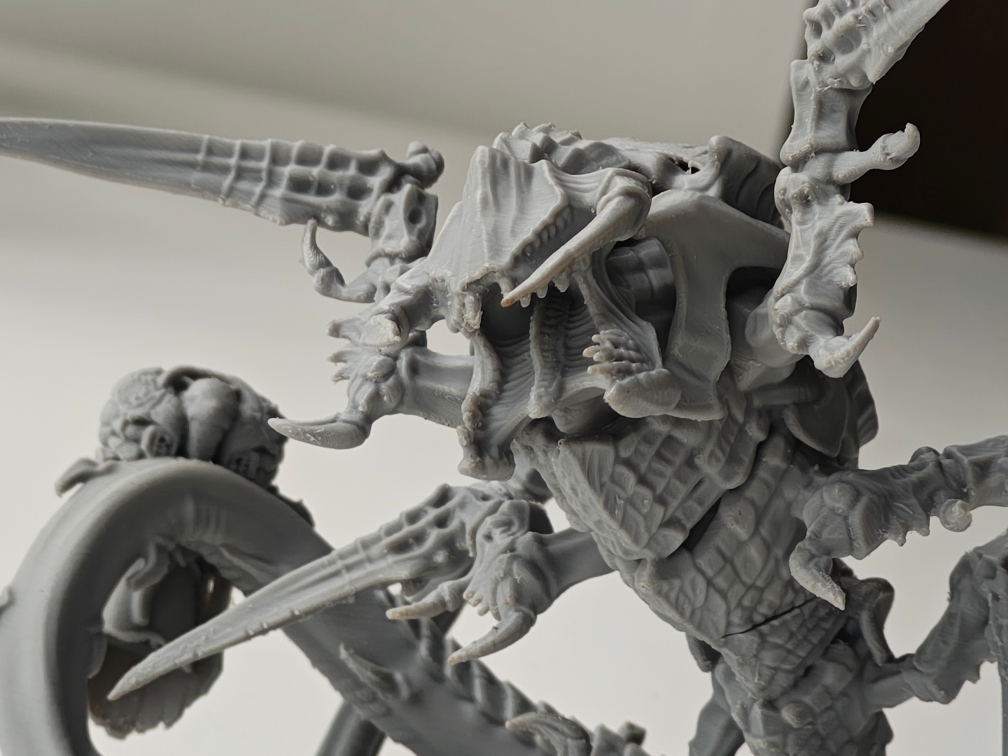 Angry Worm - optimized supports