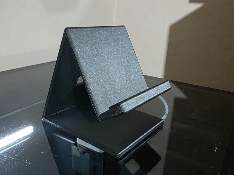 Basic Phone Stand