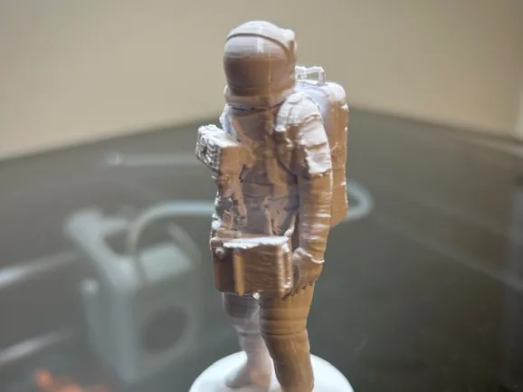 Lone astronaut arc