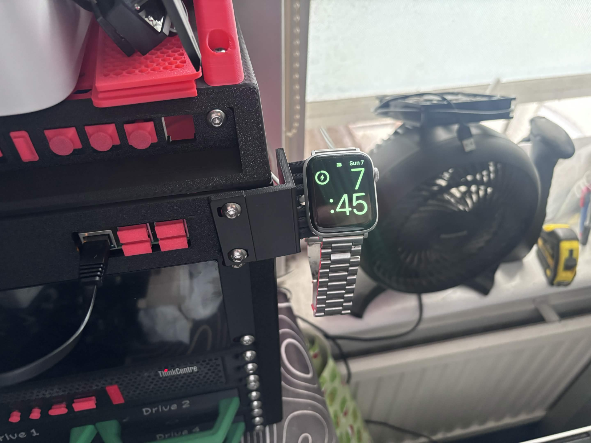 LabRax Apple Watch Charger Mount