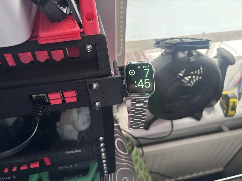 LabRax Apple Watch Charger Mount