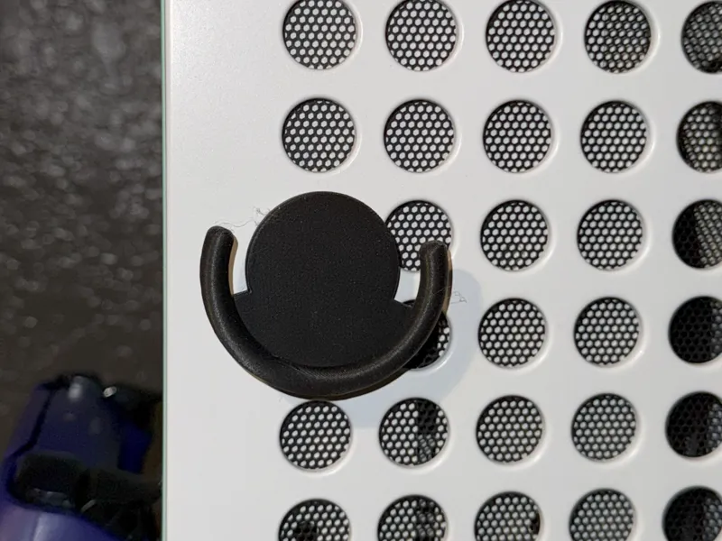Qube 500 Popsocket Attachment