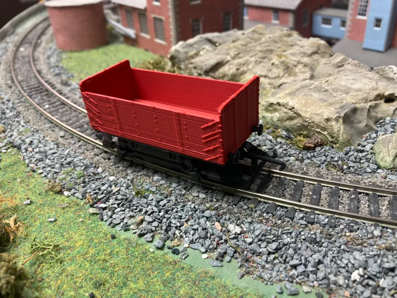 OO Gauge Model Railway - Short Plank Wagon 70mm