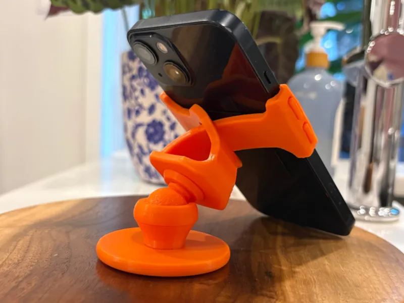 Magnifi-Stand the Magnetic Phone Stand