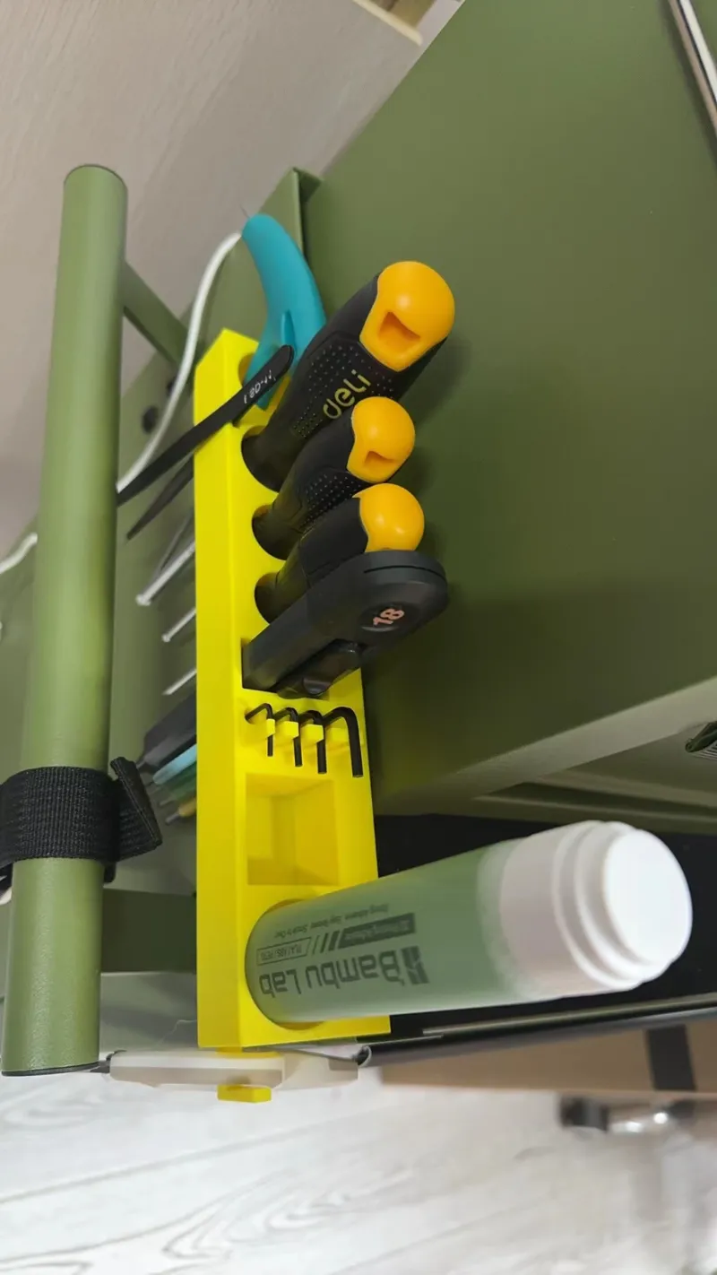 Tool Hanger