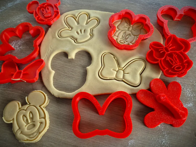 Cookie Cutters – Mickey & Minnie Set