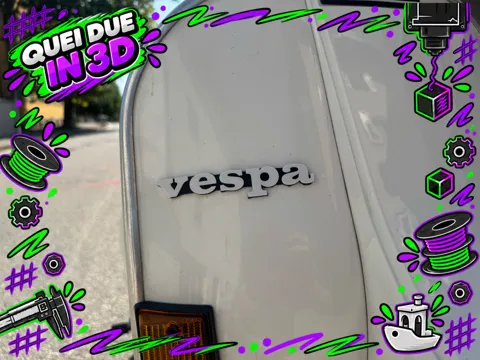 Letrero o emblema decorativo: Vespa PX Front Legshield Emblem – Original Style — referencia de MakerWorld