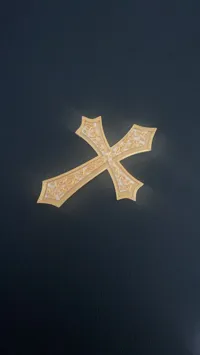 Croix dorée — photo 2