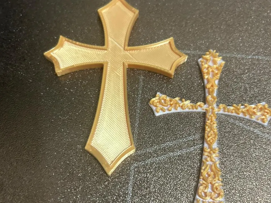 Croix dorée