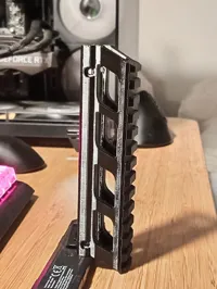 0.16mm layer, 6 walls, support enabled, PETG