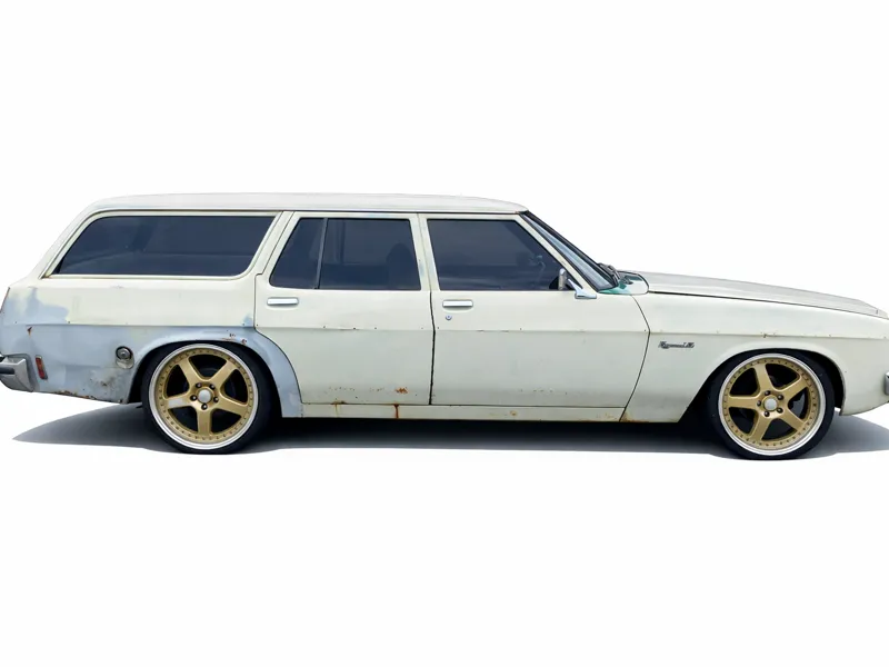 Holden HZ Station Wagon Kingswood keychain