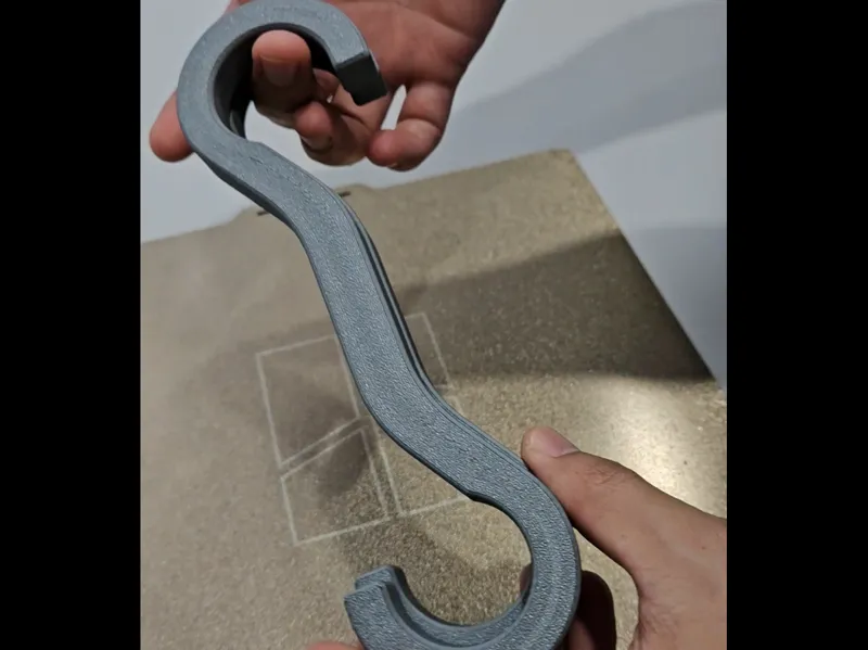 Strong S Hook