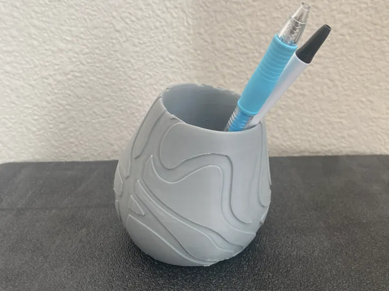 Gourge Pen Holder