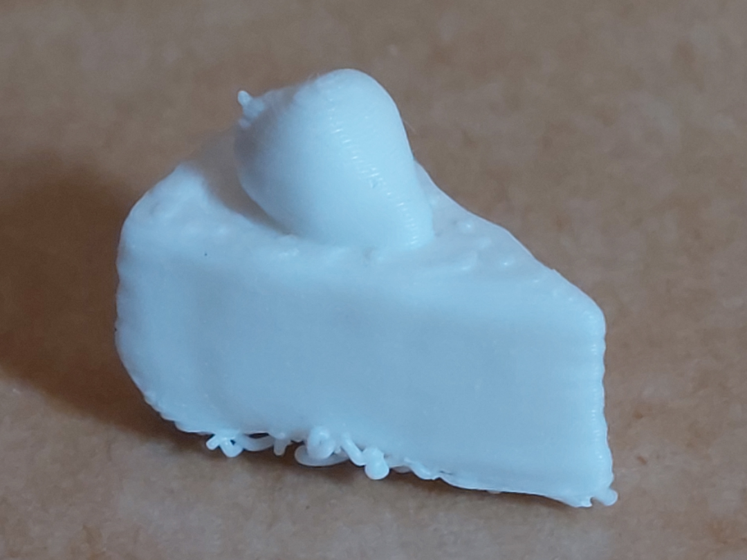 Miniature Strawberry Cheesecake (realistic)