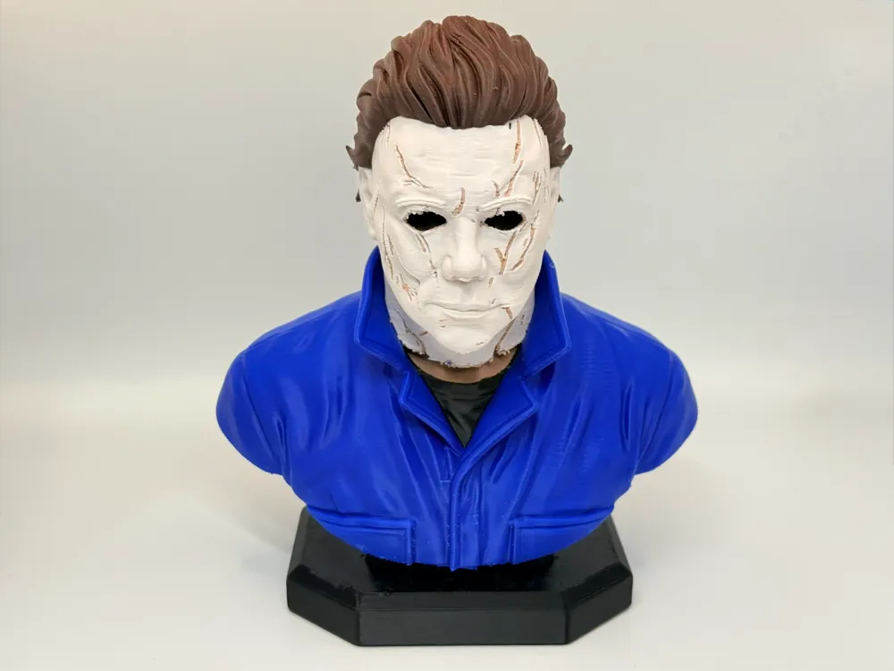 Pieza para disfraz o exhibición: Michael Myers Halloween Bus. Referencia del modelo original.